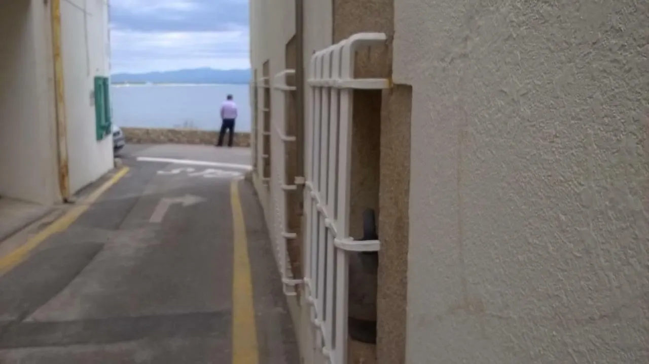 L' Escala Centre La Platja Daire İspanya